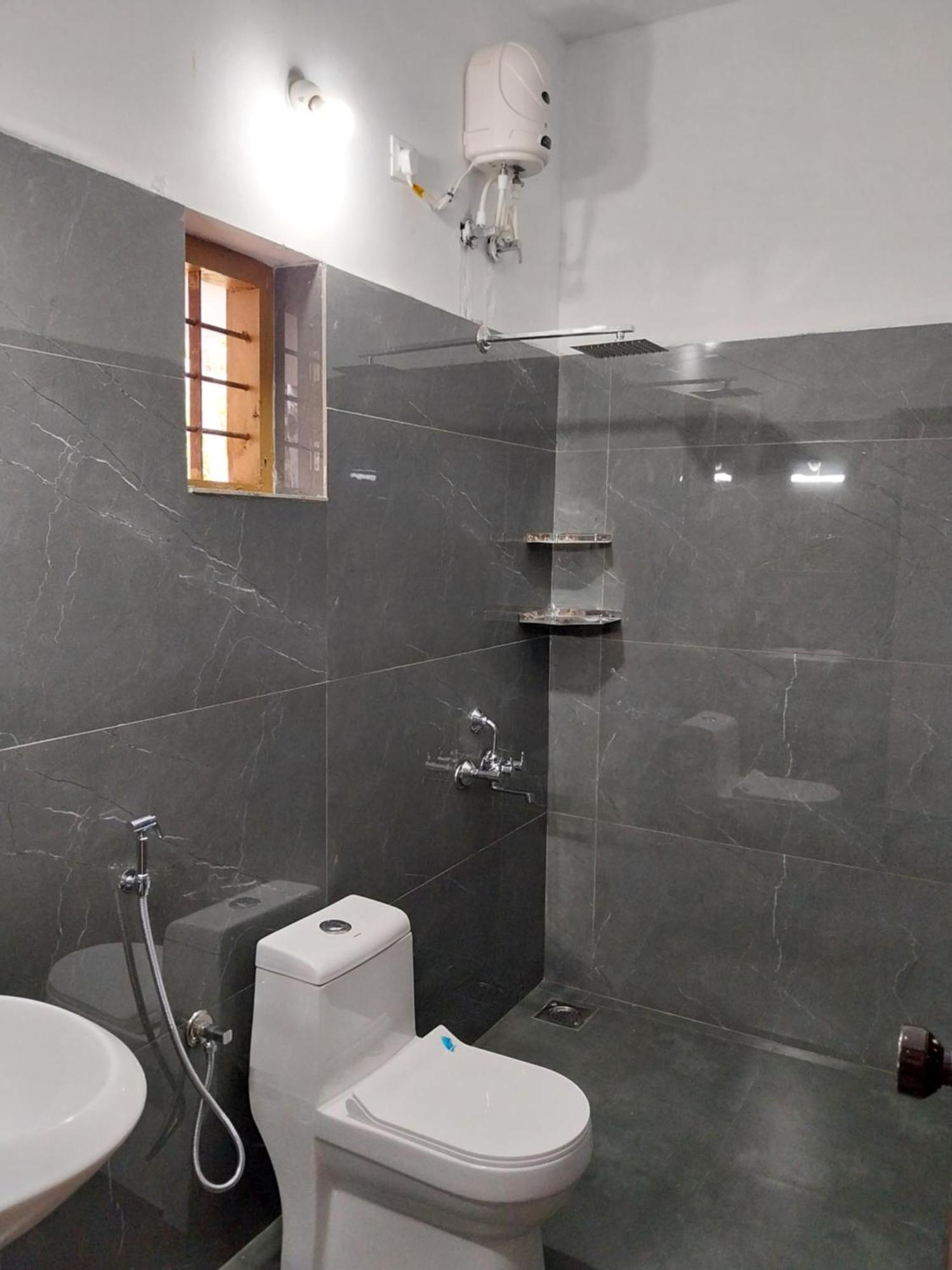 Munroe Heritage Inn Mundrothuruth Ngoại thất bức ảnh