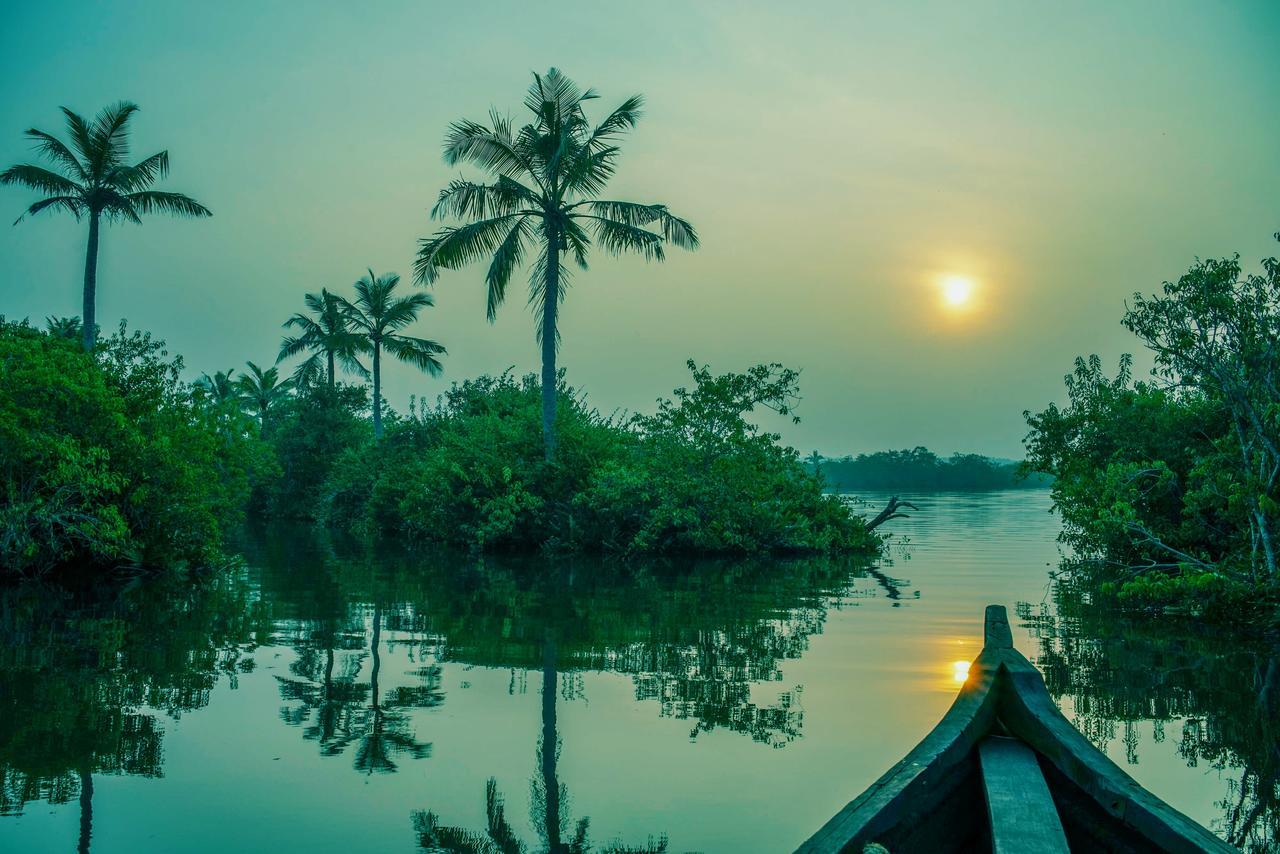 Munroe Heritage Inn Mundrothuruth Ngoại thất bức ảnh